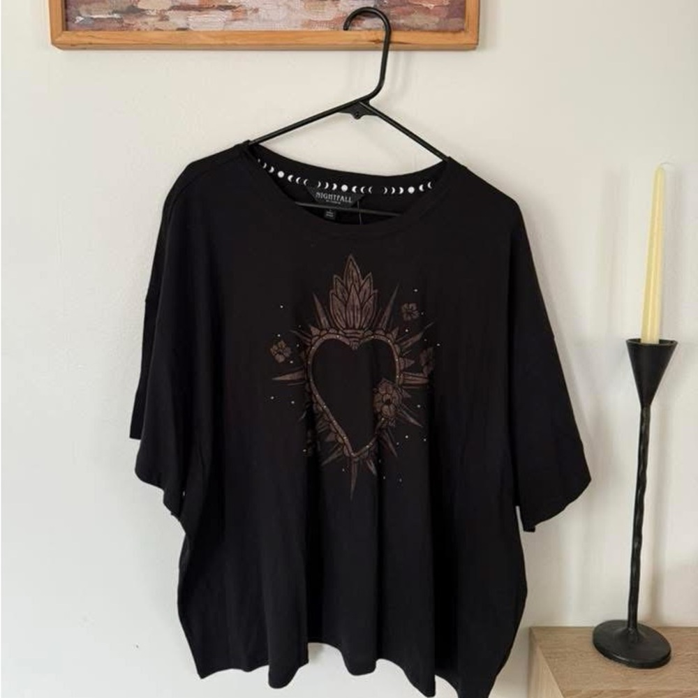 Torrid Black Graphic Short Sleeve Tee